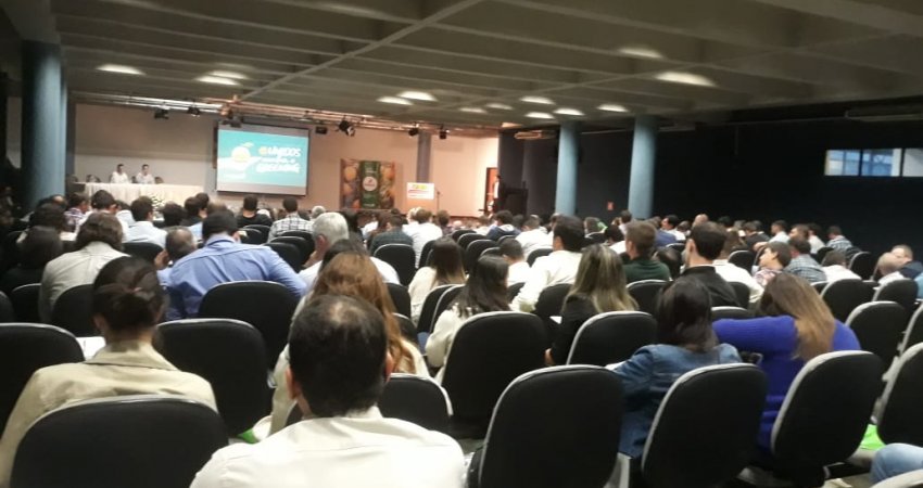 Primeiro dia do II Seminário Internacional de Greening evidencia importância da ciência para uma citricultura sustentável