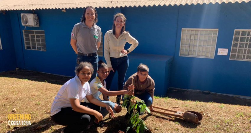 Alunos de Uberlândia (MG) participam de palestra de conscientização sobre o greening