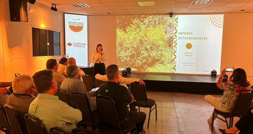 Citros em Foco de Uberlândia aborda greening, bicho-furão e moscas-das-frutas