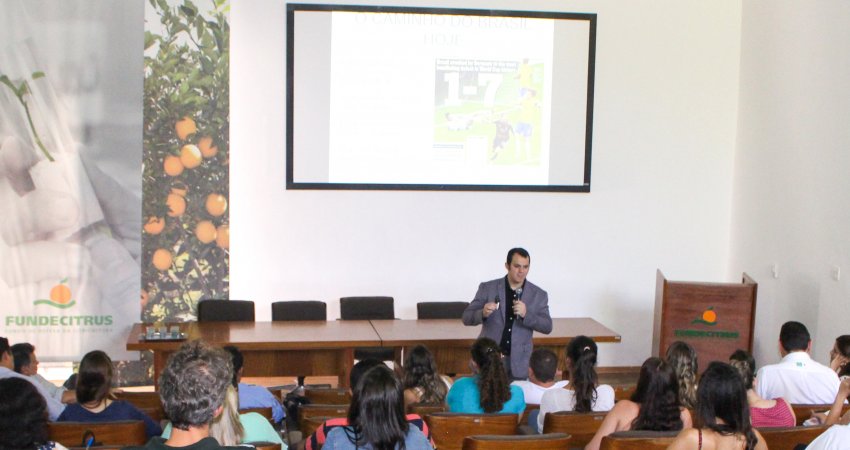 Professor da FGV fala sobre neuroinovação no MasterCitrus